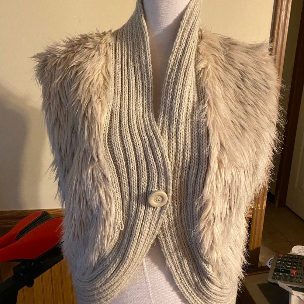 Cato vest